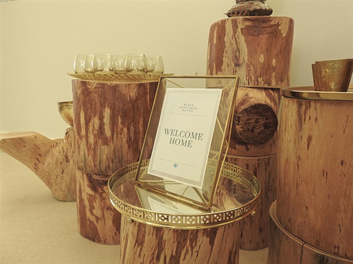 Blizz Boutique Hotel Marbella Bagian luar foto