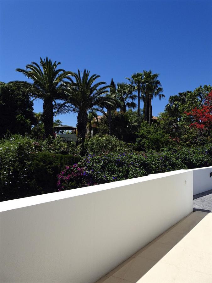 Blizz Boutique Hotel Marbella Bagian luar foto